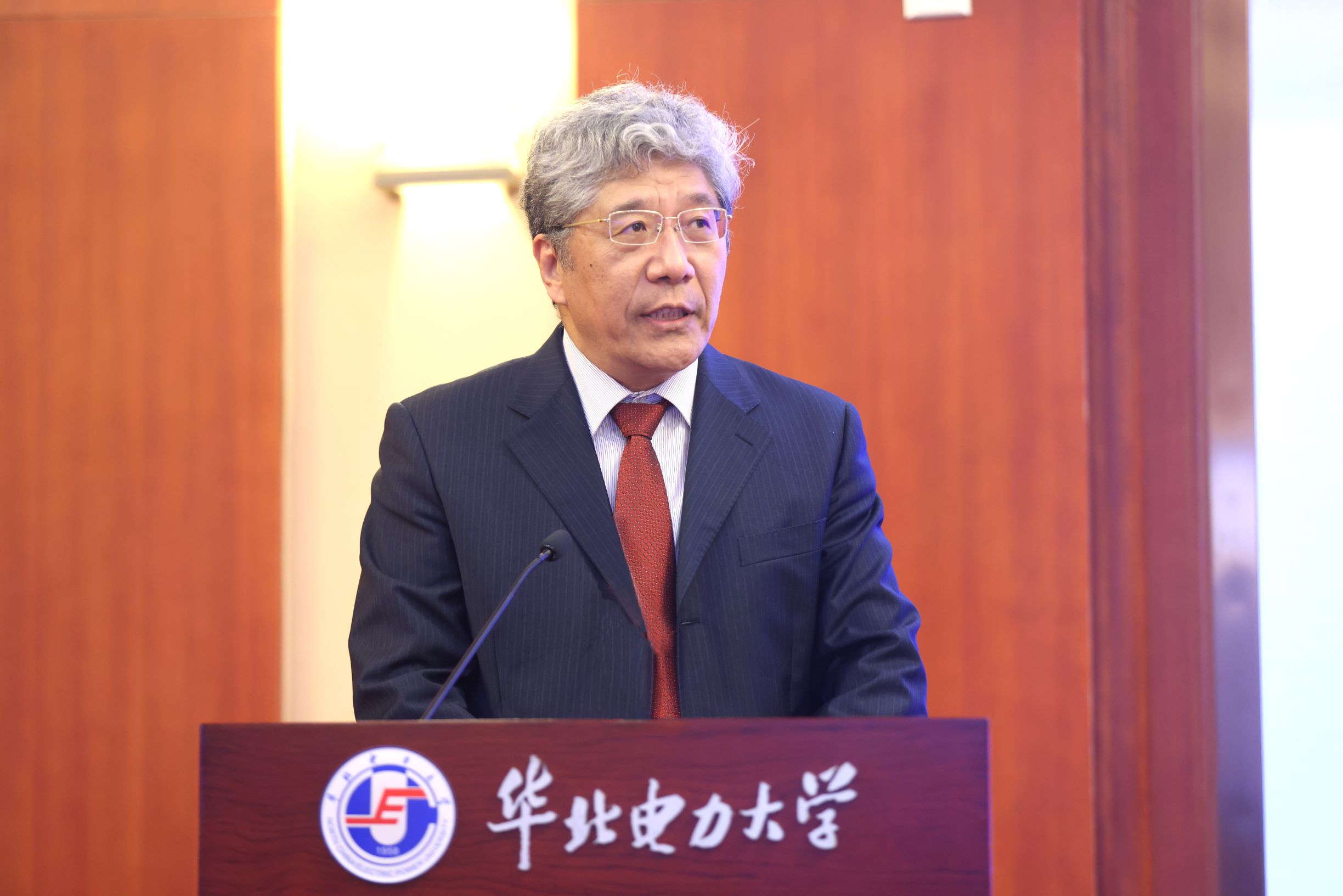 崔翔1.jpg